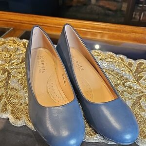 Journee Collection Women's Navy Loafers